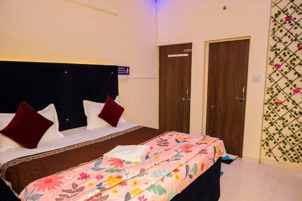 Hotel O Pop Hotel Blue Star Bhilai Εξωτερικό φωτογραφία
